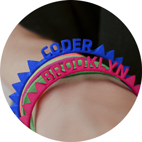 Girls Can Now Code and 3D Print Bracelets